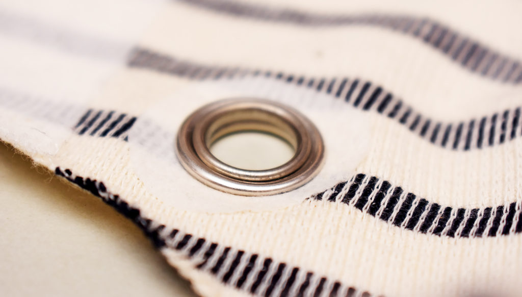 Attaching eyelets on knit fabrics The Last Stitch