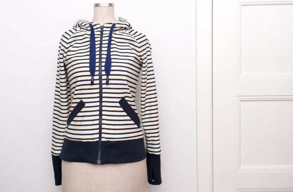 striped-hoodie_012