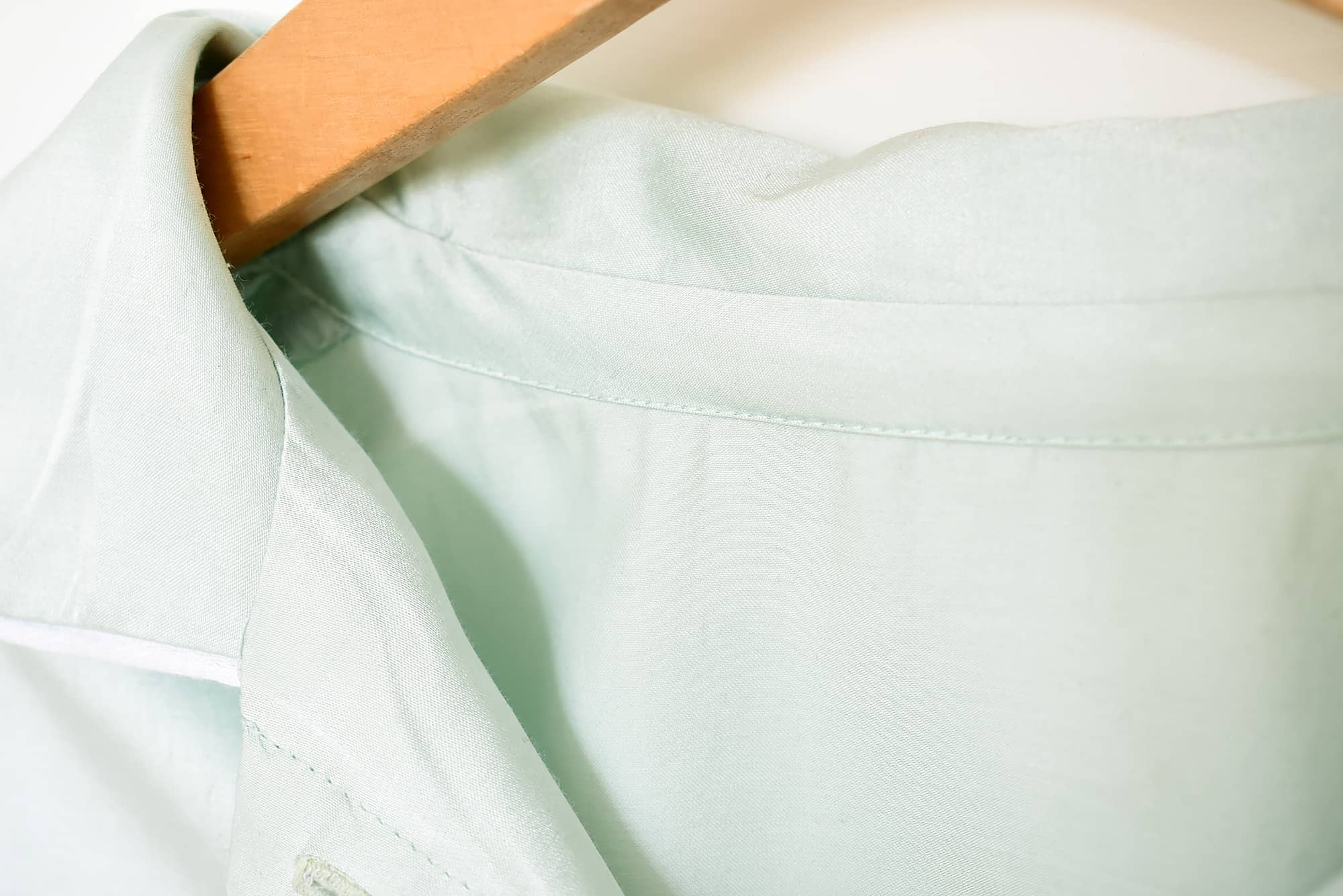 Bias tape neckline facing a sewing tutorial The Last Stitch