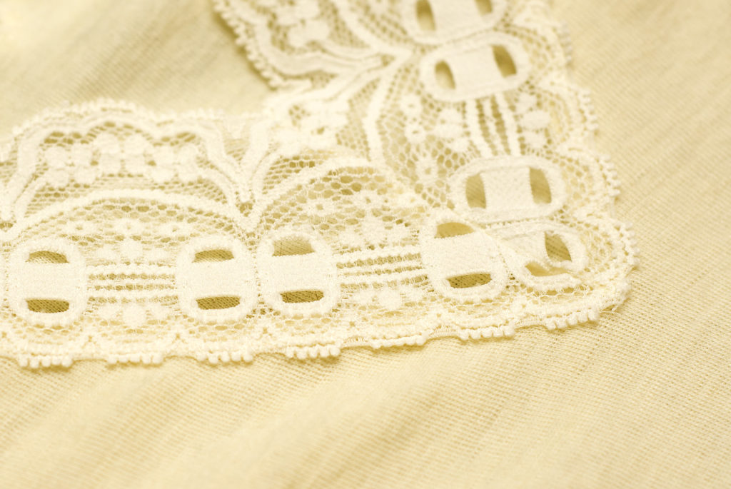 Bias tape neckline facing a sewing tutorial The Last Stitch