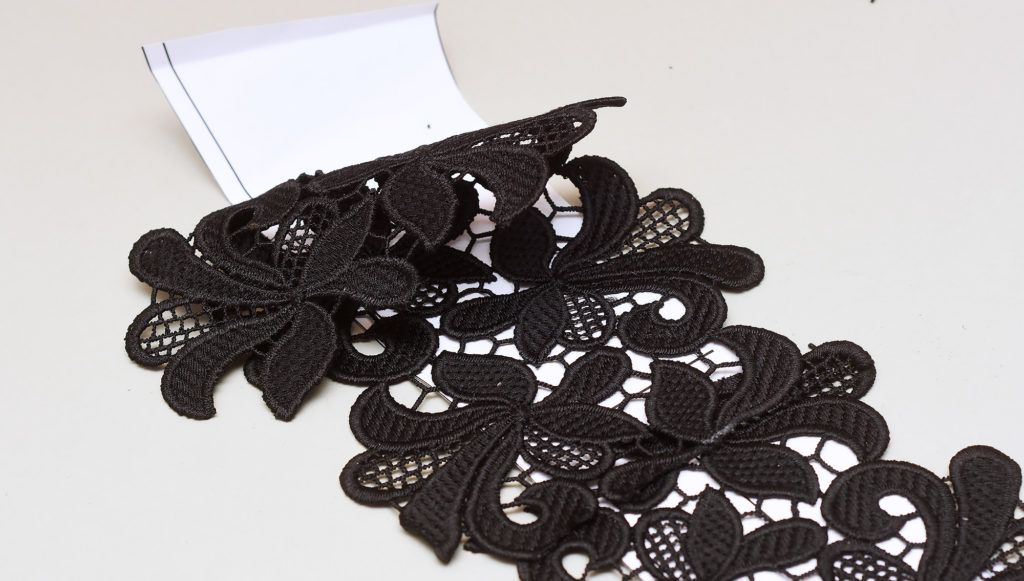 How to make a detachable collar