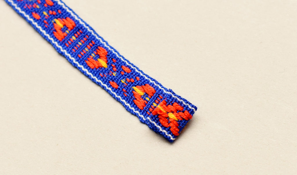 Twill tape neckline tutorial