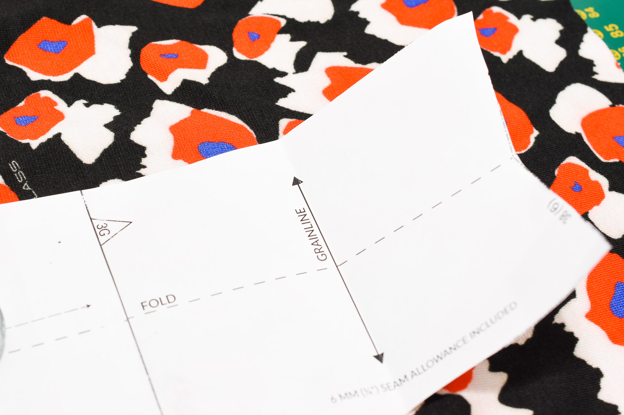 Cutting Knit Fabrics 8 Essential Tips For Success The Last Stitch