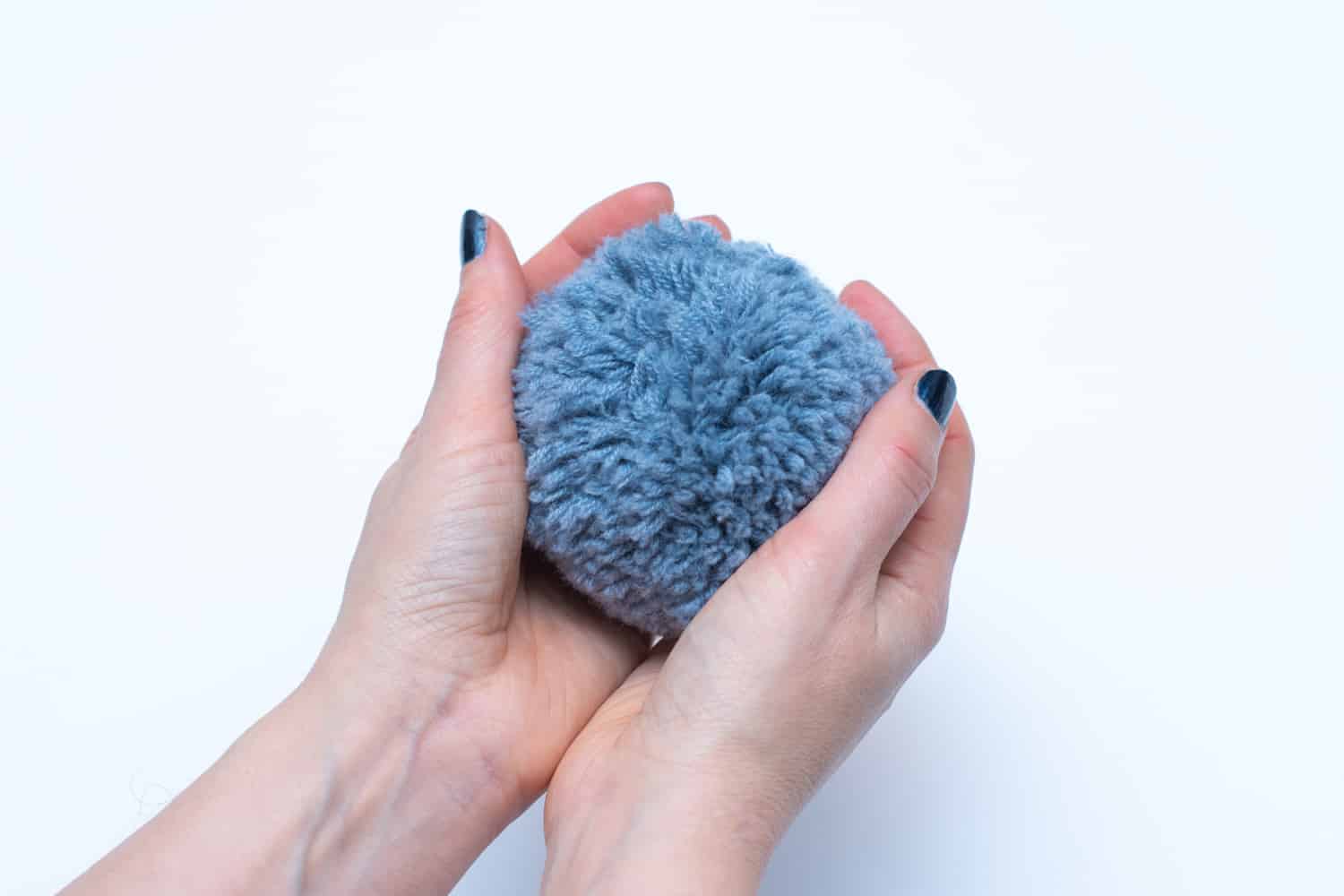 make a pompom make a pompom