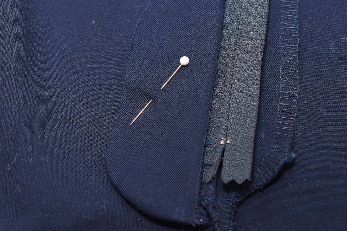 Zipper Pattern Looping Sew pants zipper like a pro: Tutorial with free pattern – The Last ...