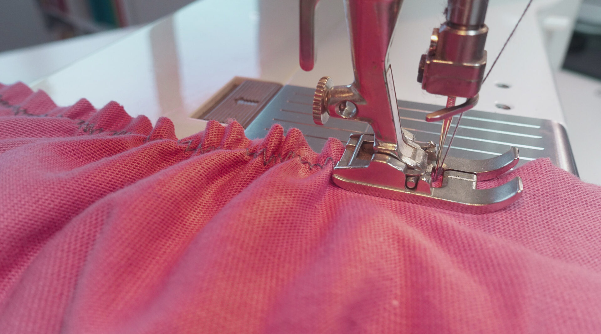 4 Ways To Sew Gathers On Knits The Last Stitch