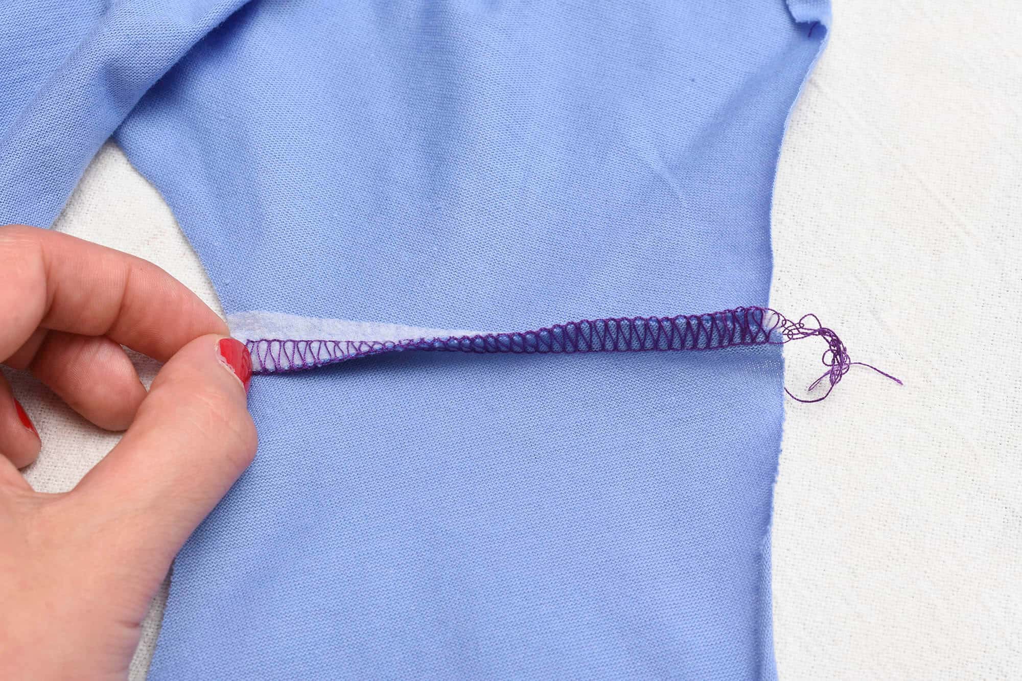 stabilising shoulder seams on knit tops tshirts_9 The Last Stitch